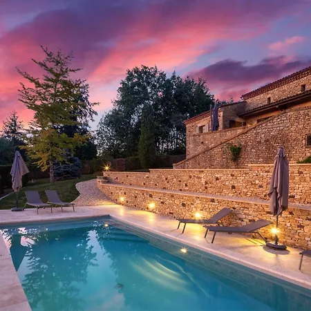 别墅 La Trappezienne *